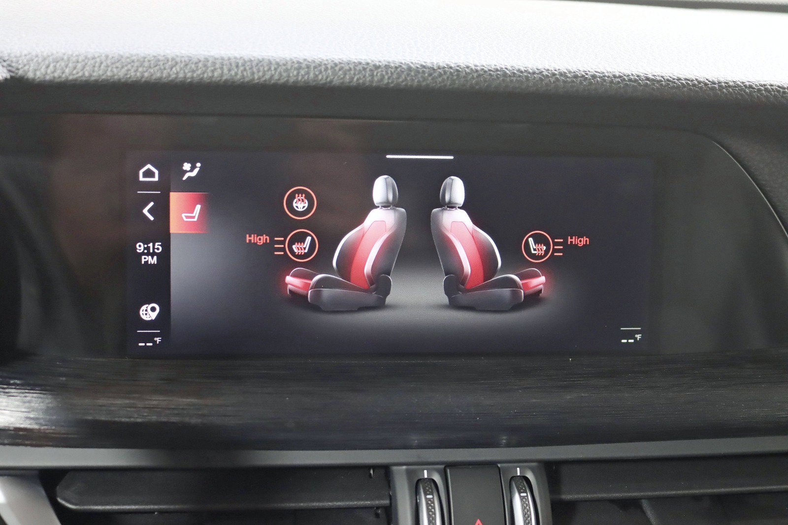 Used 2020 Alfa Romeo Stelvio Sport w/ Cold Weather Package image 21