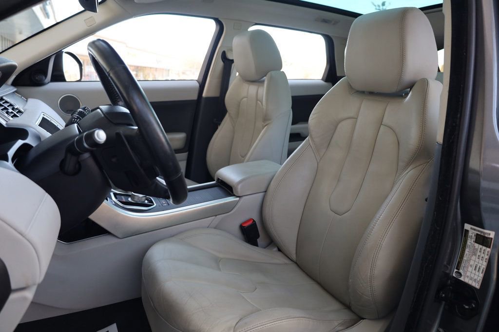 Used 2015 Land Rover Range Rover Evoque Pure Plus image 16