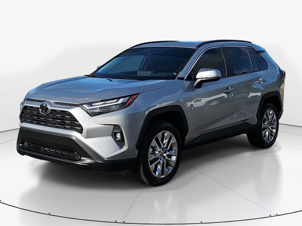 Used 2023 Toyota RAV4 XLE Premium FWD image 11