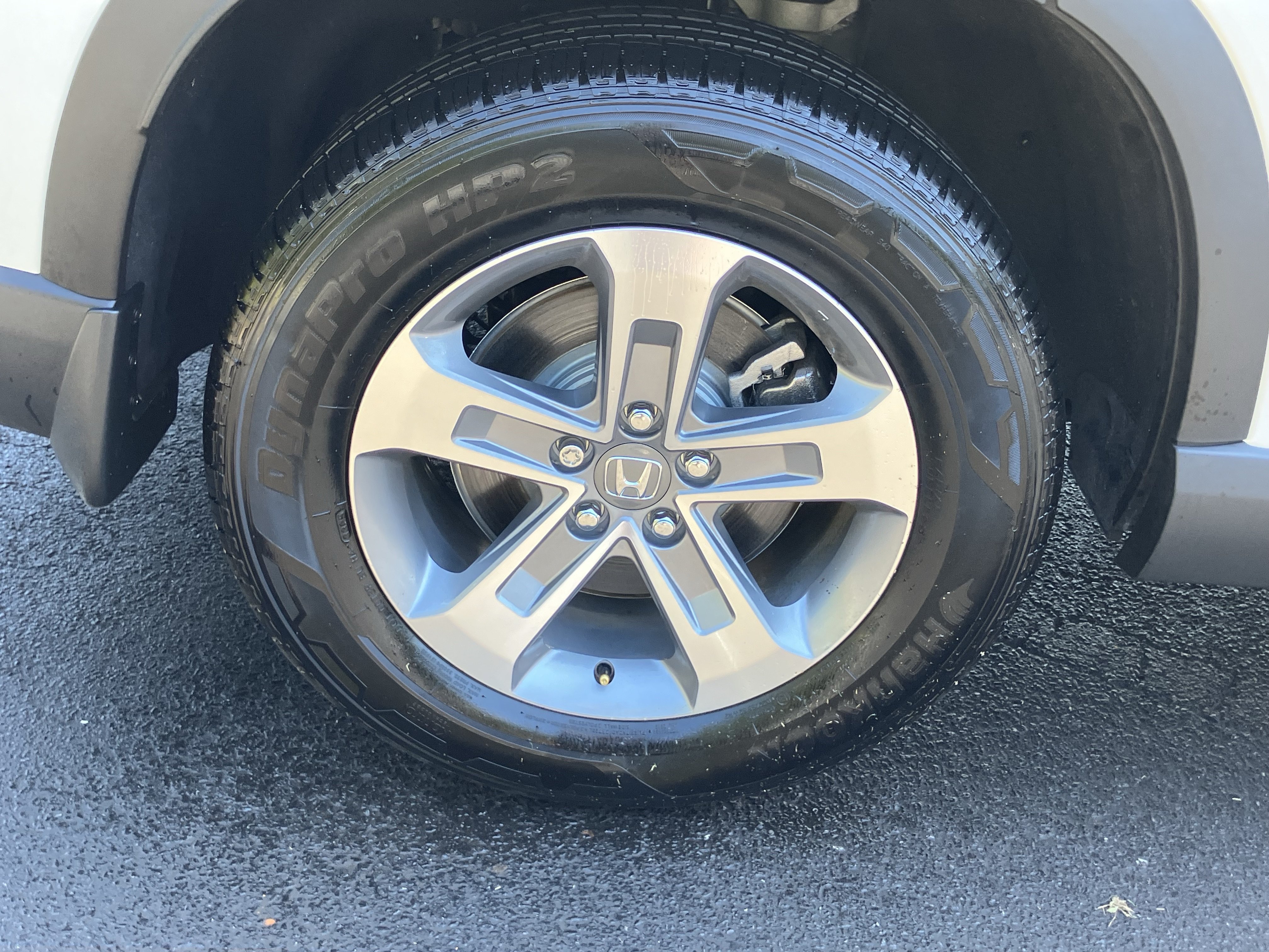 Used 2025 Honda Pilot EX-L image 13