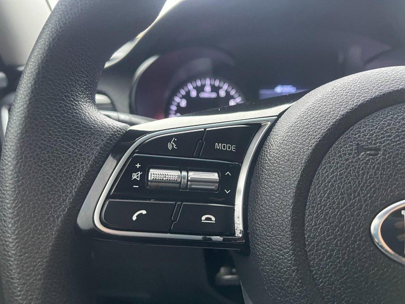 Used 2020 Kia Optima LX image 22