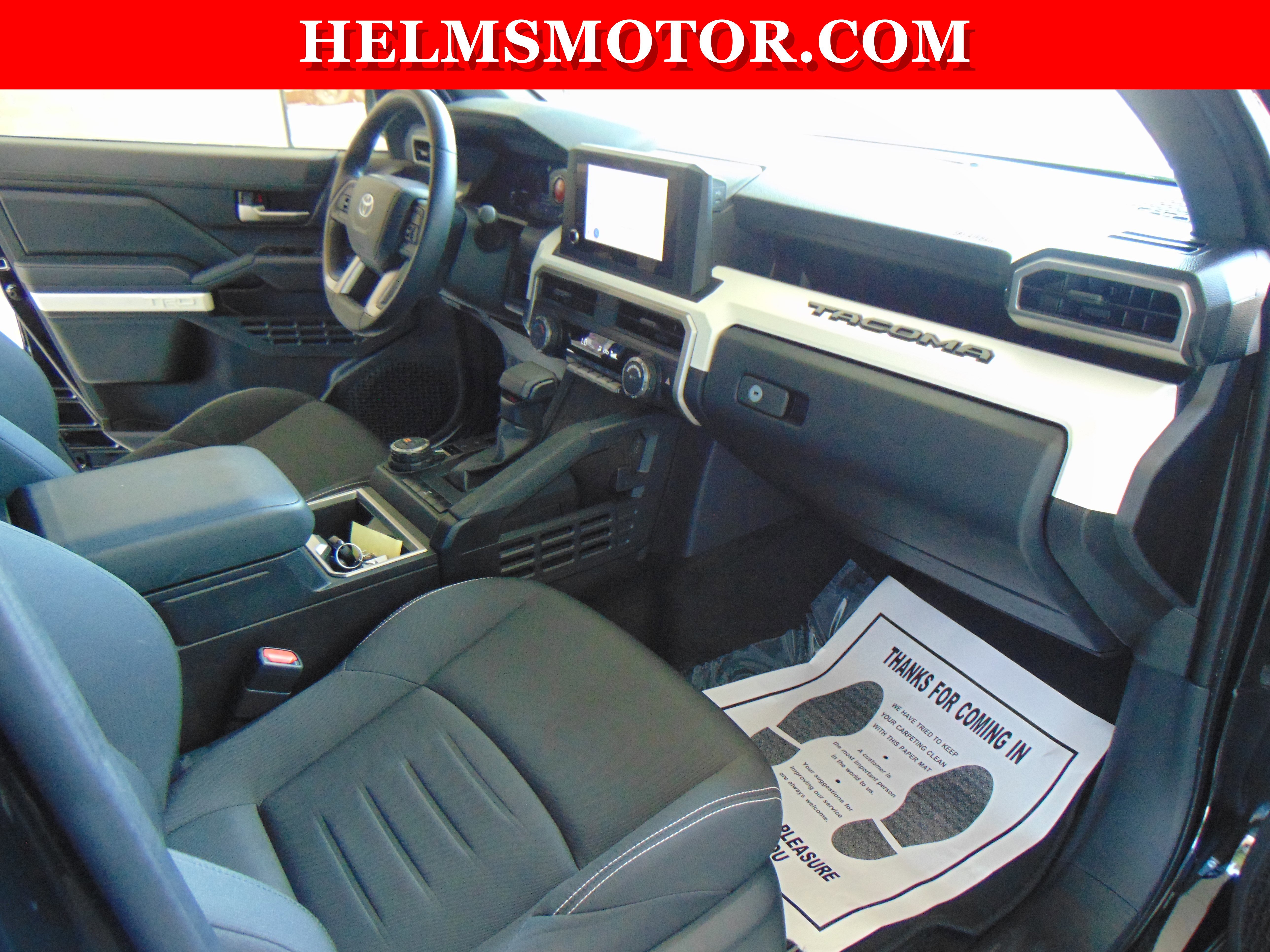 Used 2024 Toyota Tacoma TRD Off-Road image 27