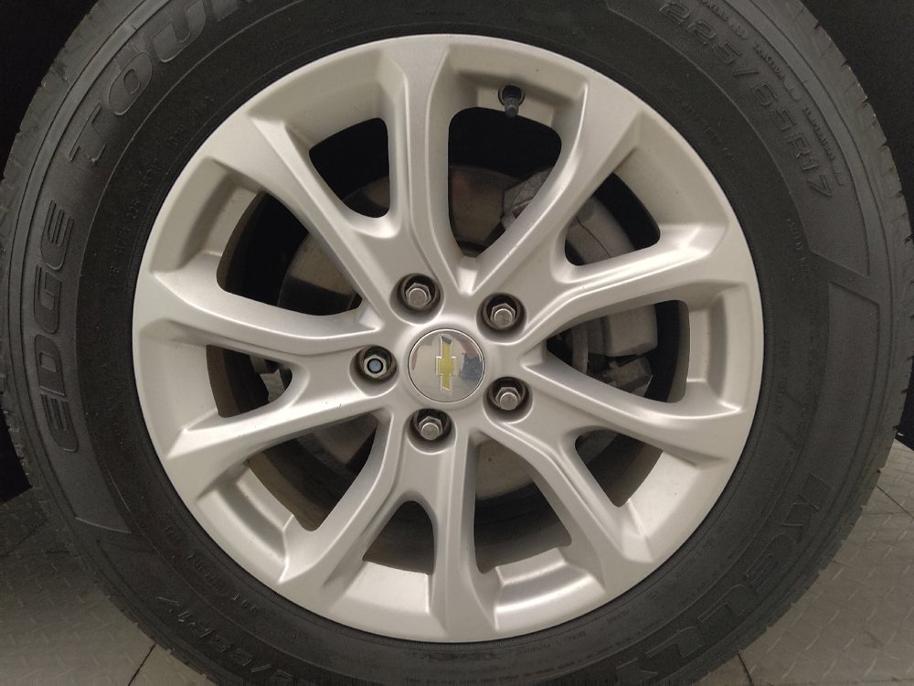 Used 2020 Chevrolet Equinox LS w/ LS Convenience Package FWD image 31