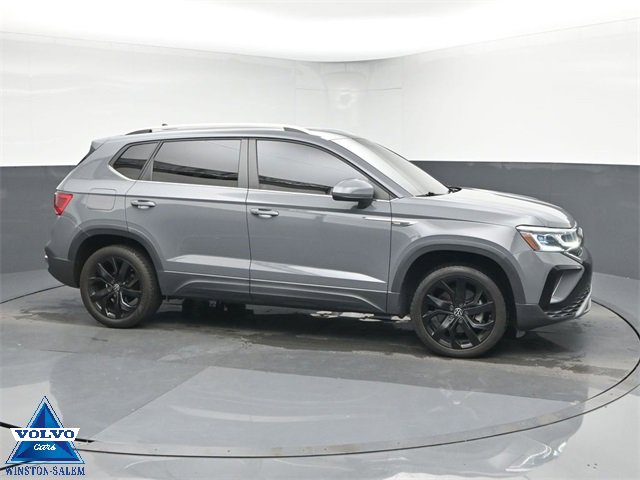 Used 2022 Volkswagen Taos SEL w/ Panoramic Sunroof Package