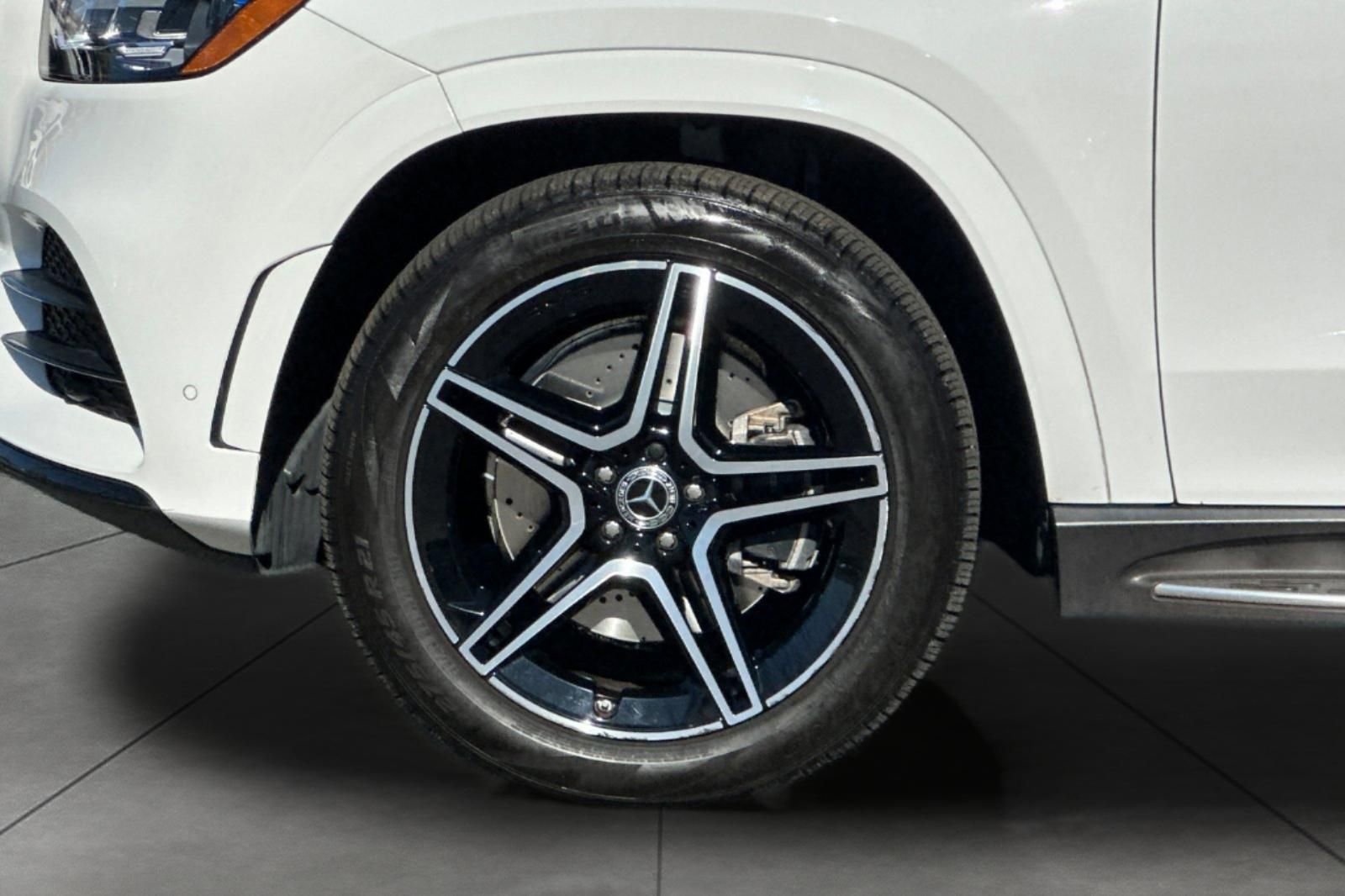 Certified 2023 Mercedes-Benz GLS 450 GLS 450 image 5