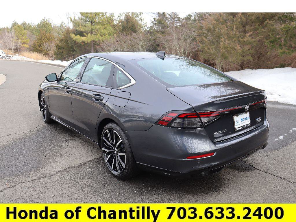 Certified 2025 Honda Accord Touring image 5