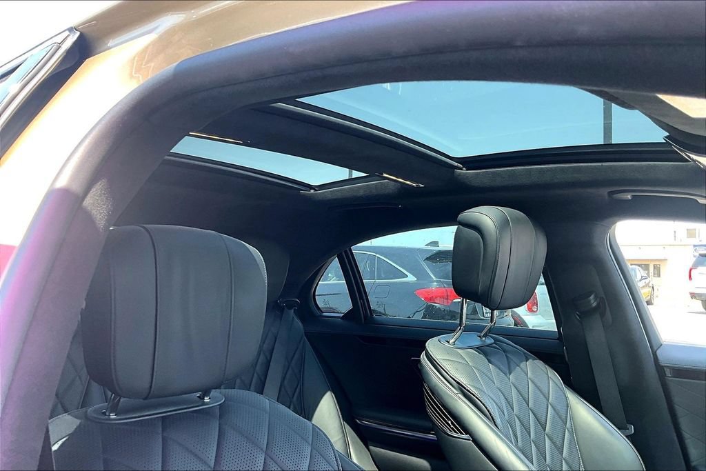 Used 2022 Mercedes-Benz S 580 4MATIC Sedan w/ Warmth & Comfort Package image 18