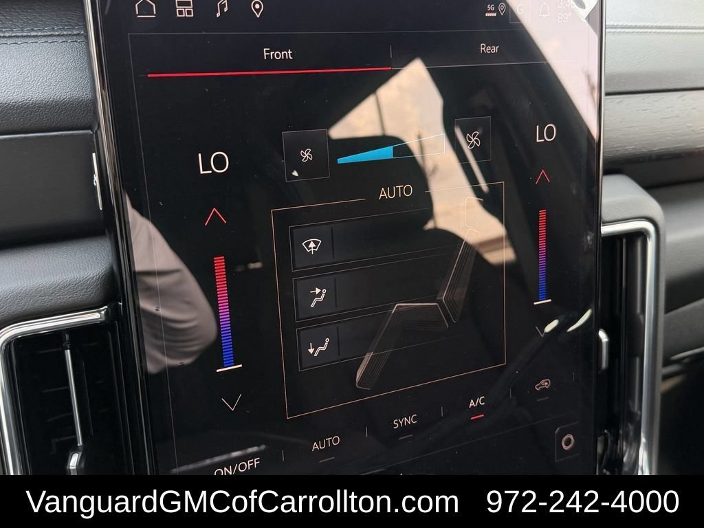 New 2026 GMC Yukon Denali w/ Denali Reserve Package AWD/4WD image 16