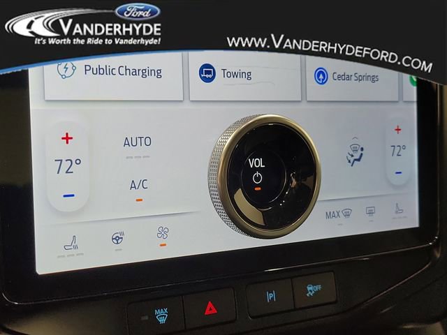 New 2025 Ford F150 Lightning Flash image 30