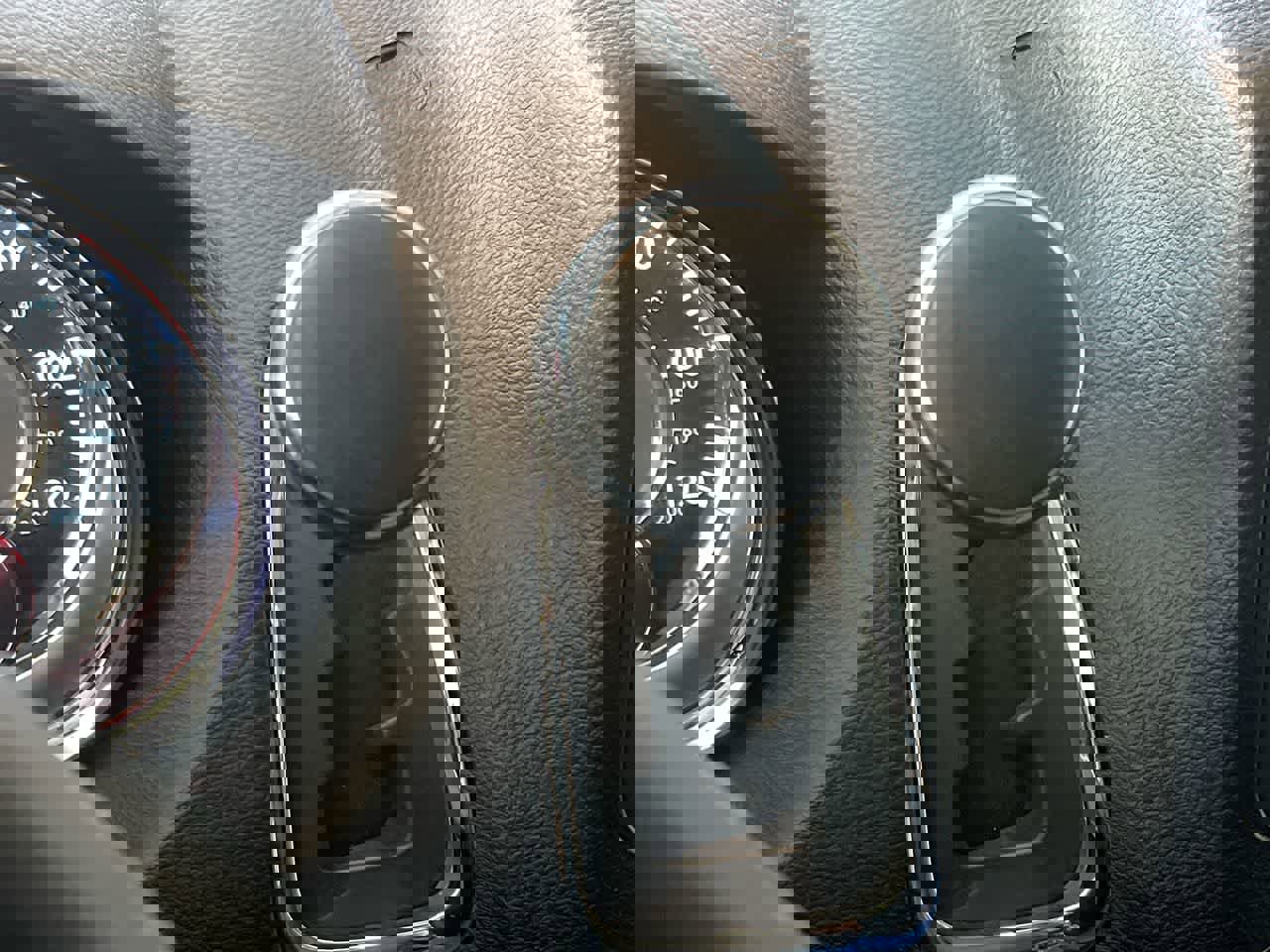 Used 2012 Chrysler Town & Country Touring-L w/ Entertainment Group #2 image 19