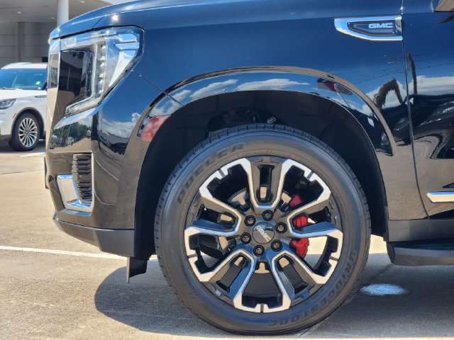 Used 2022 GMC Yukon SLT w/ SLT Luxury Package RWD image 8