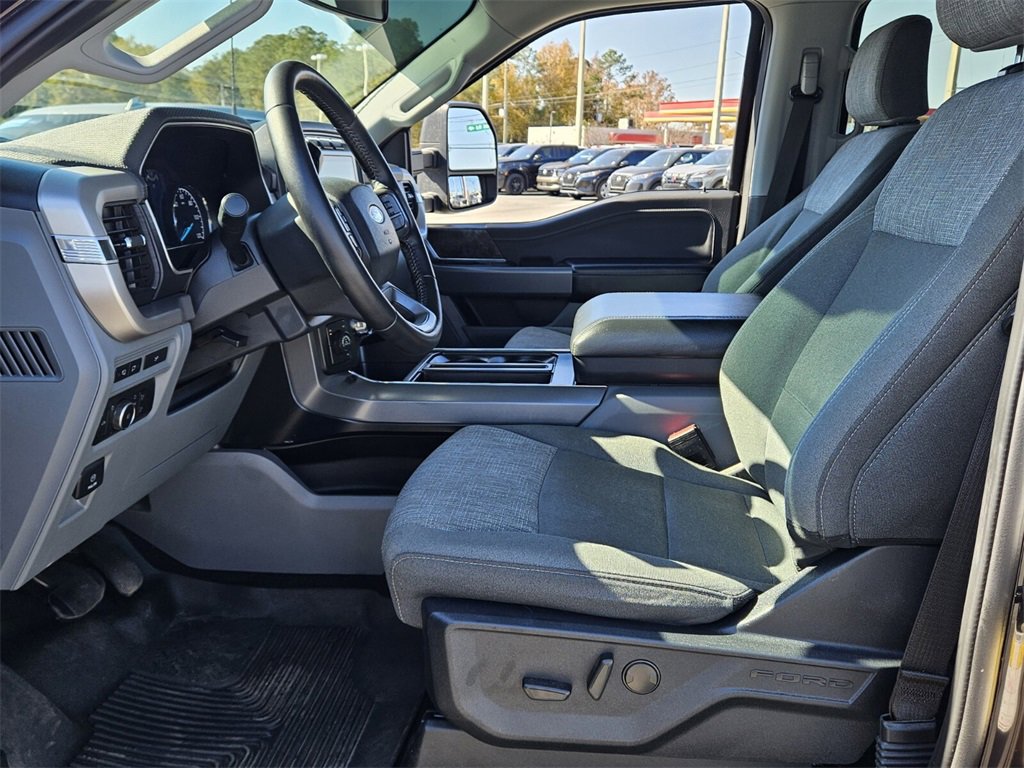 Used 2022 Ford F150 XLT w/ Equipment Group 302A High image 3