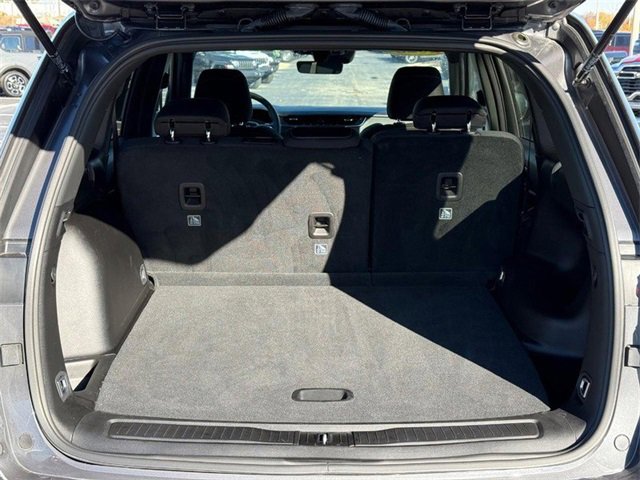 Used 2025 Jeep Grand Cherokee Laredo X image 7