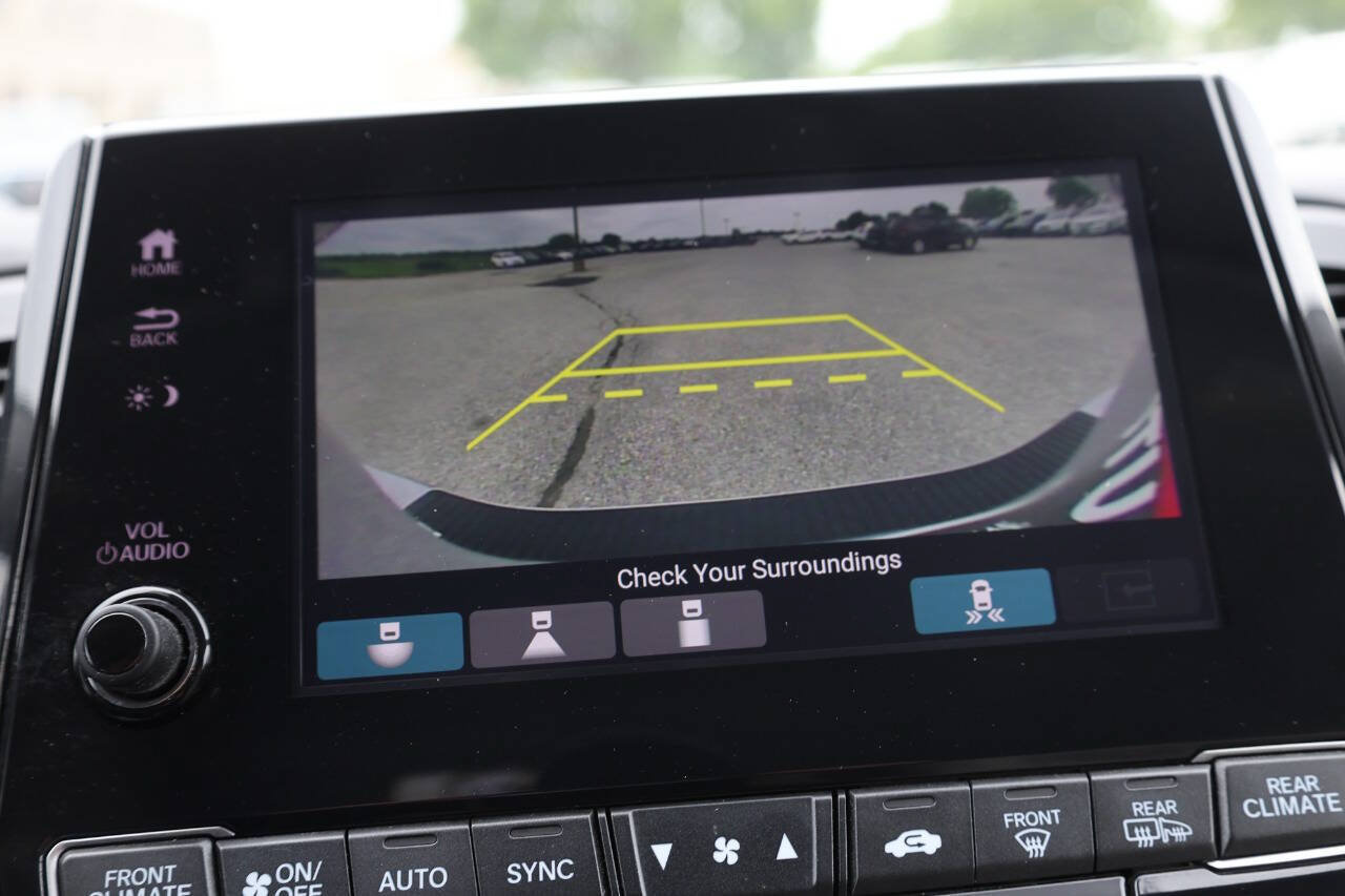 Used 2022 Honda Odyssey Touring image 25