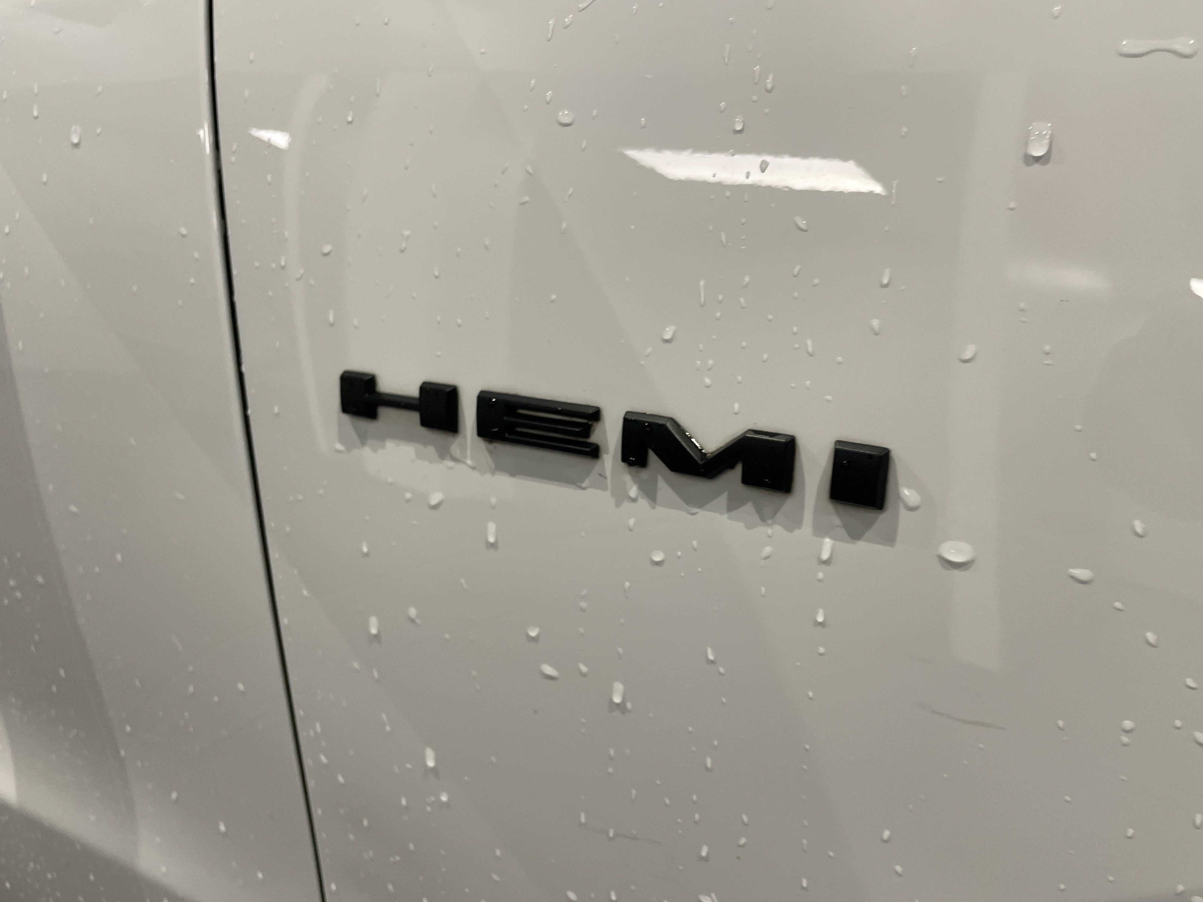 Used 2022 Dodge Durango R/T w/ Blacktop Package AWD/4WD image 38