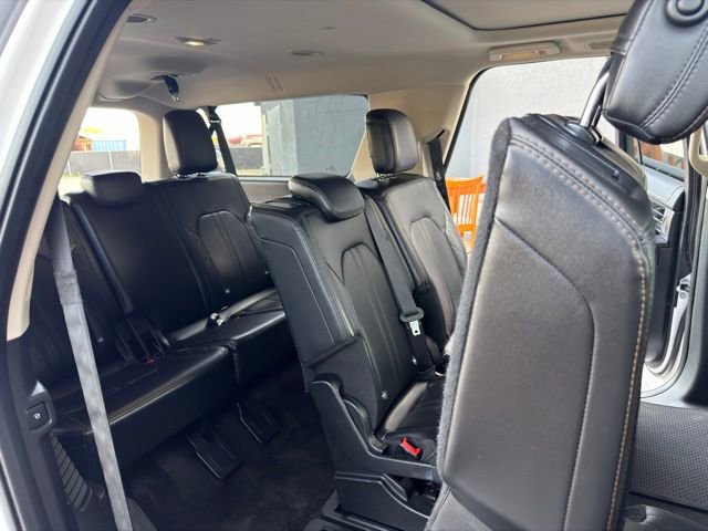 Used 2018 Ford Expedition Max Platinum image 62