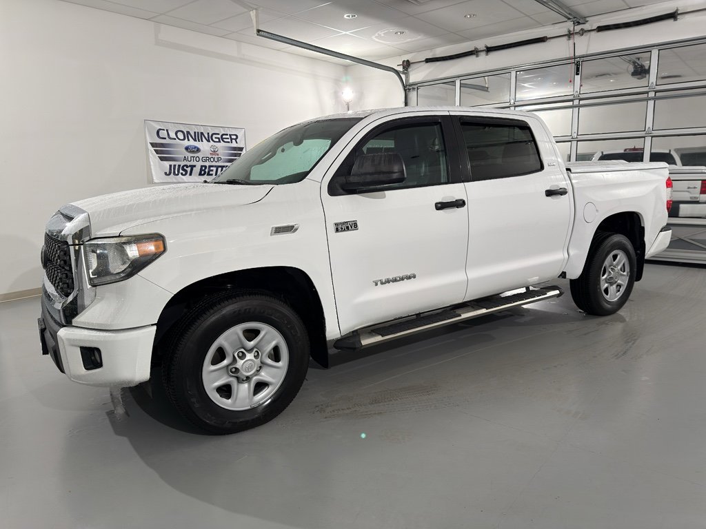 Used 2020 Toyota Tundra SR5 w/ SR5 Leather Package image 3