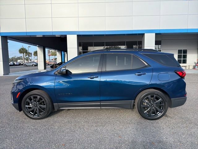 Used 2022 Chevrolet Equinox RS w/ RS Leather Package image 3