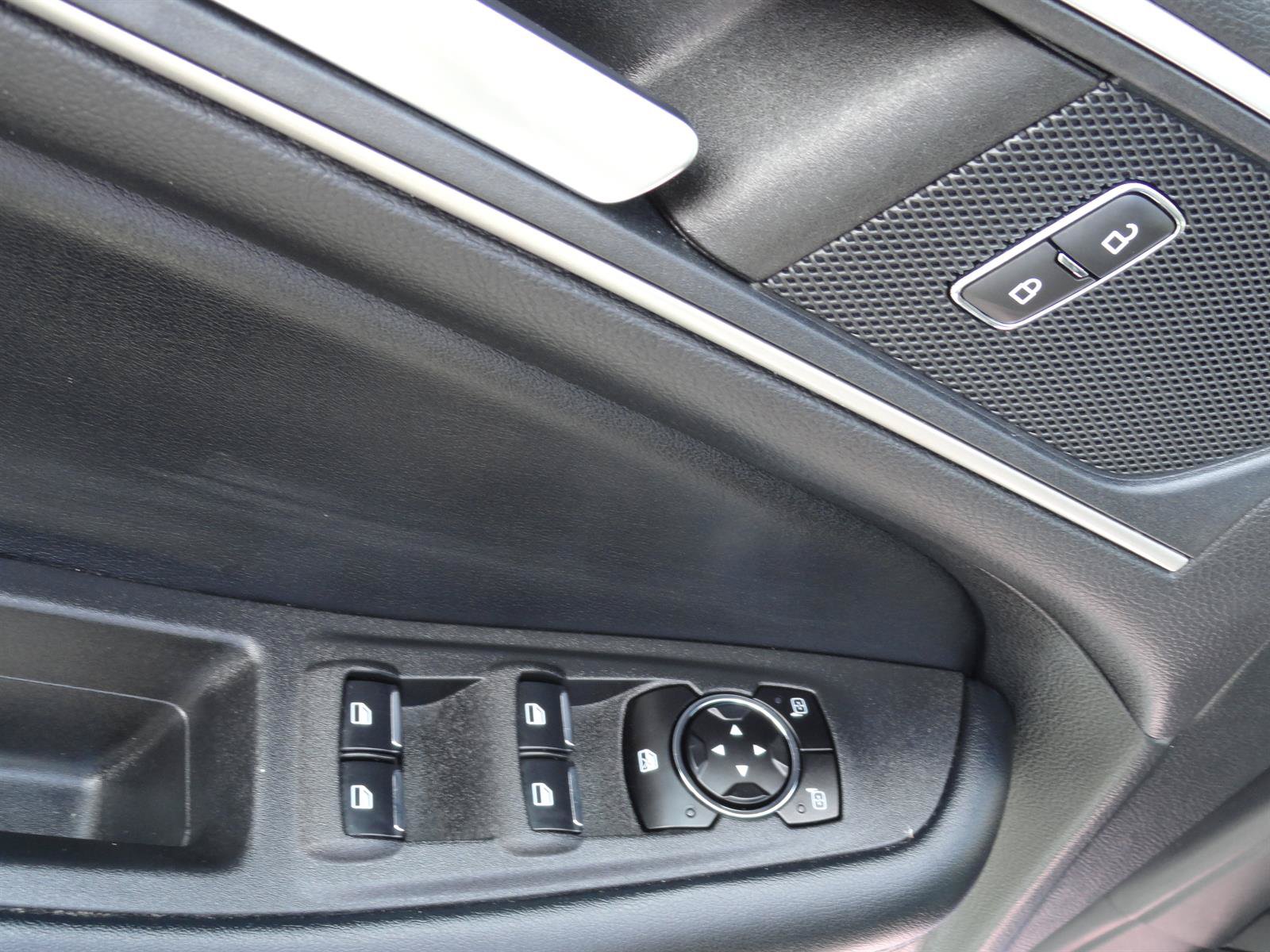 Used 2023 Ford Edge SEL w/ Convenience Package AWD/4WD image 9