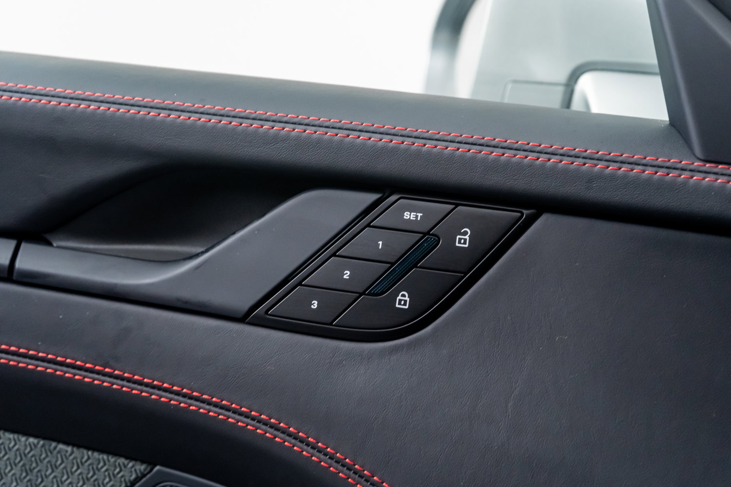 Used 2025 Porsche 911 Carrera GTS image 35