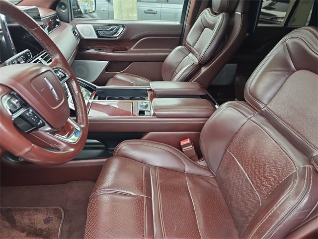 Used 2018 Lincoln Navigator L Black Label image 20