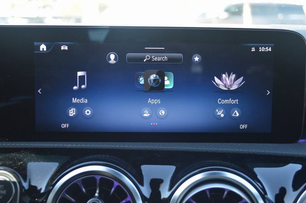 Certified 2024 Mercedes-Benz CLA 35 AMG 4MATIC image 27