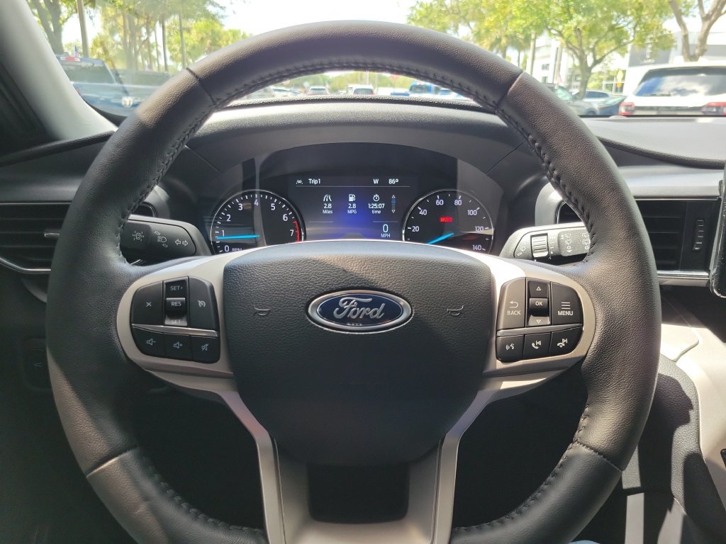 Certified 2023 Ford Explorer XLT w/ Equipment Group 202A RWD image 19