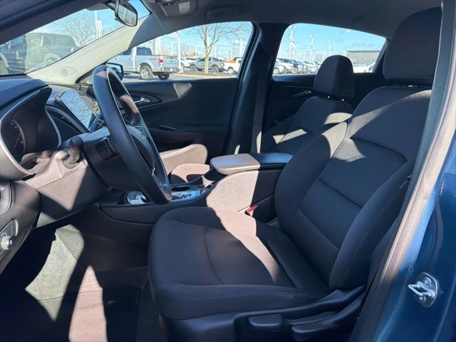 Used 2024 Chevrolet Malibu LS image 17