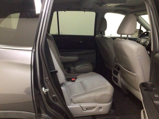 Used 2017 Honda Pilot Elite image 17