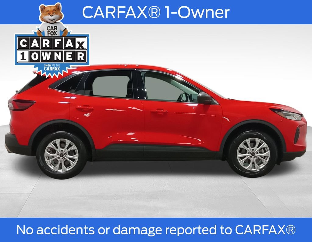 Used 2024 Ford Escape Active AWD/4WD image 2