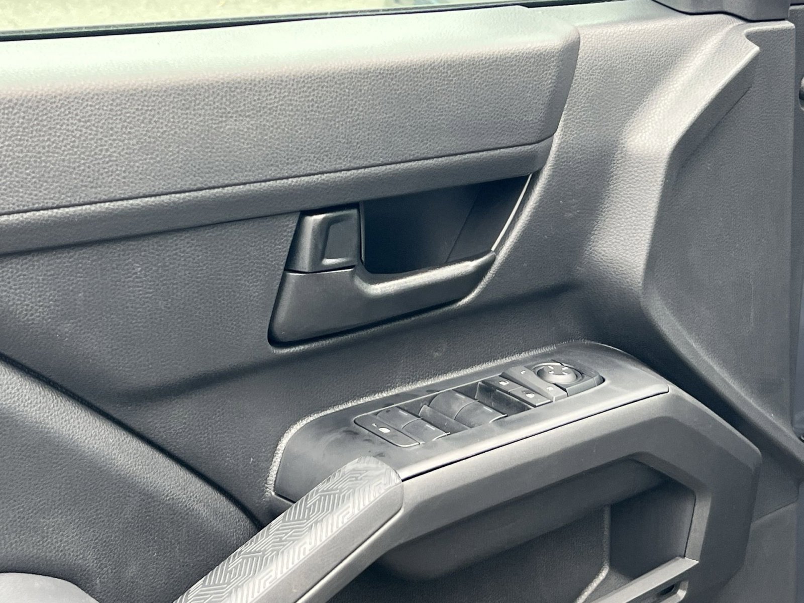 New 2025 Toyota Tacoma SR5 image 10