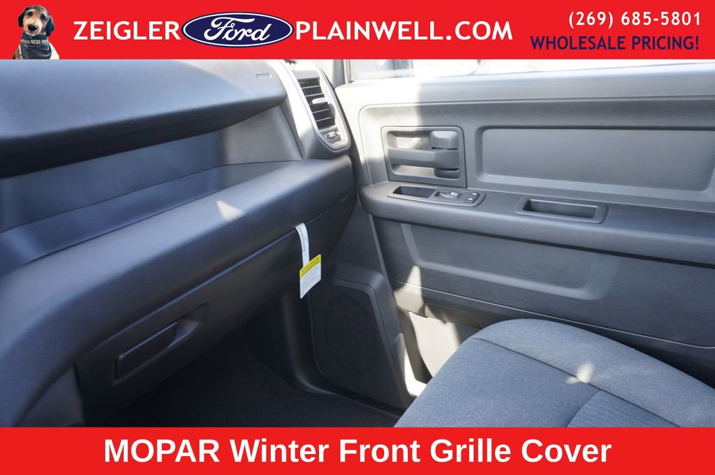 Used 2024 RAM 3500 Tradesman w/ Safety Group image 28