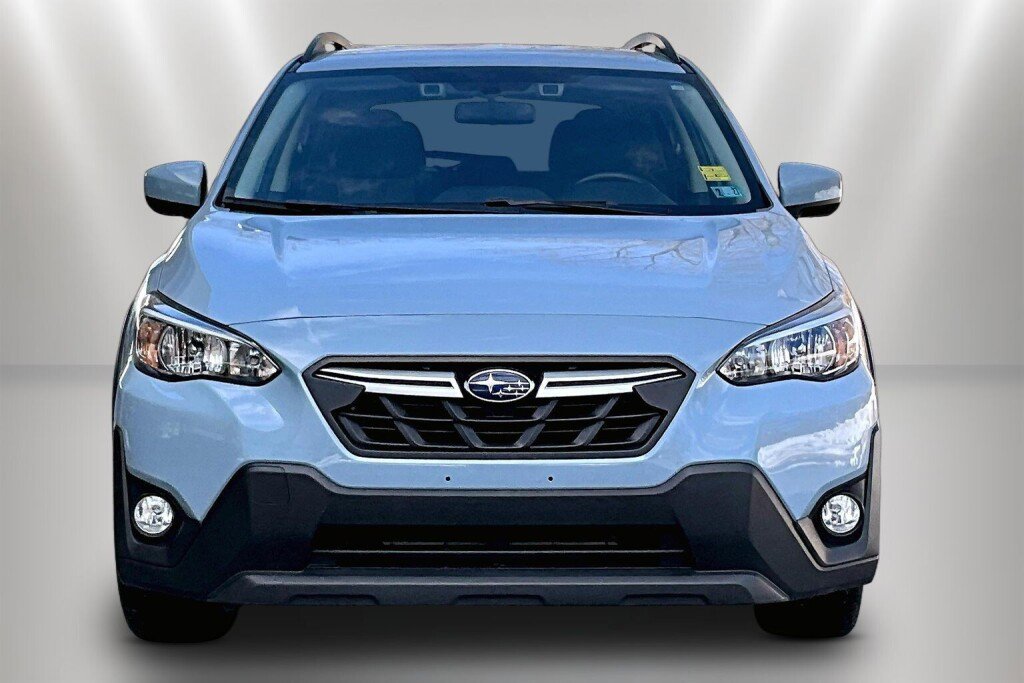 Used 2022 Subaru Crosstrek 2.0i Premium AWD/4WD image 2