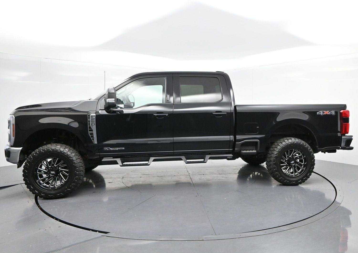 Used 2024 Ford F250 Lariat AWD/4WD image 4