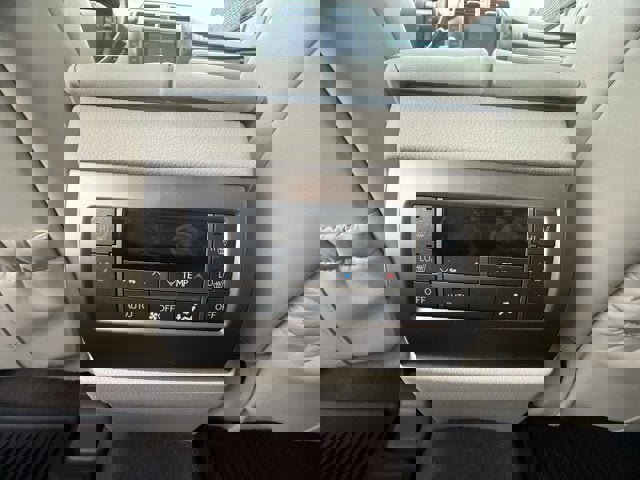 Used 2015 Lexus GX 460 Luxury image 17