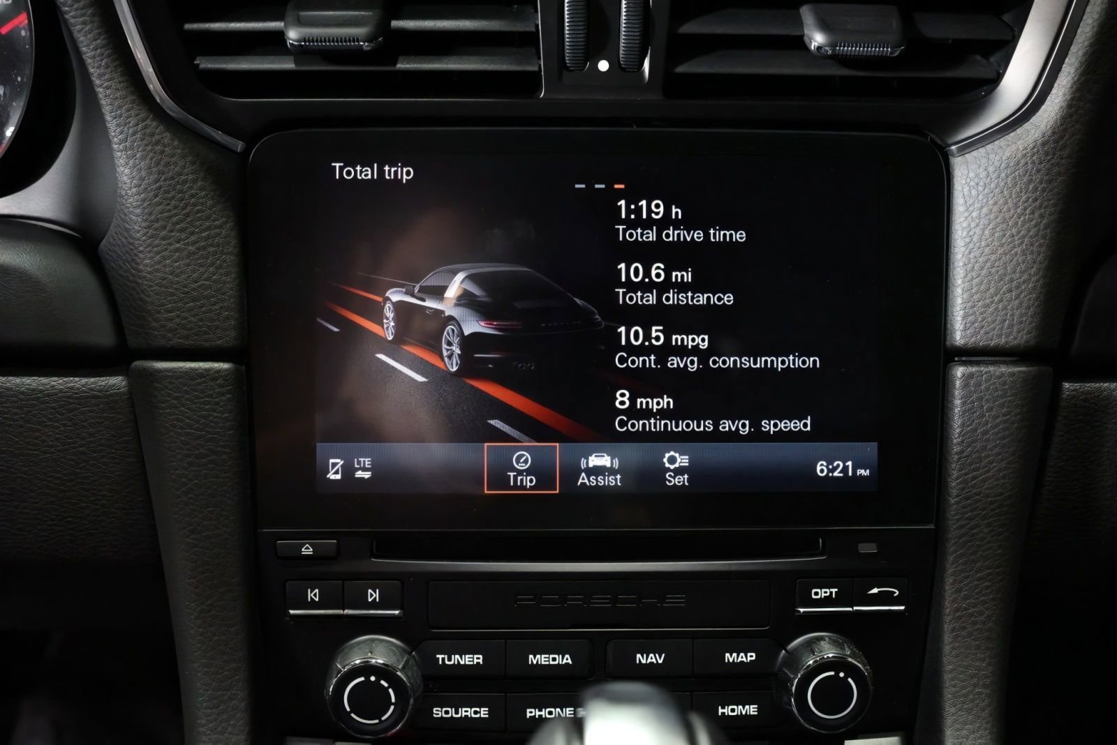 Used 2018 Porsche 911 Targa 4S image 34