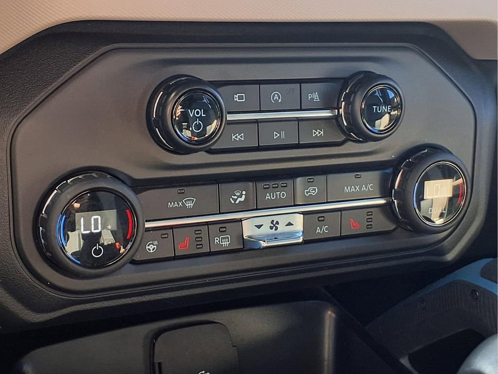 Used 2021 Ford Bronco Wildtrak image 8