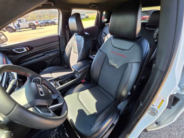 Used 2023 Jeep Compass Trailhawk AWD/4WD image 23