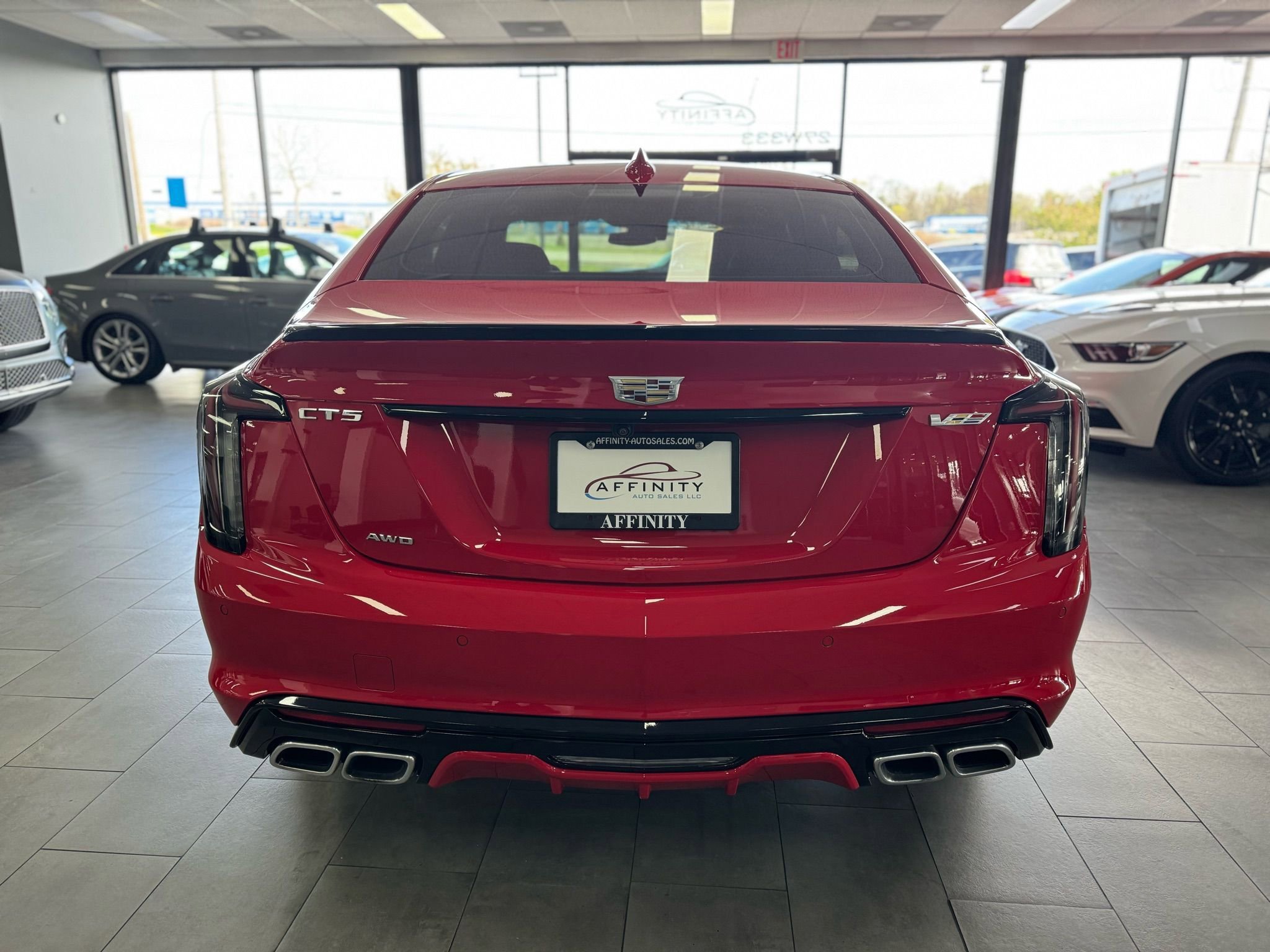 Used 2024 Cadillac CT5 V image 4