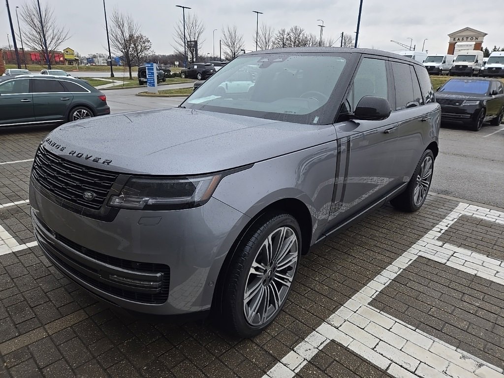 Used 2024 Land Rover Range Rover SE