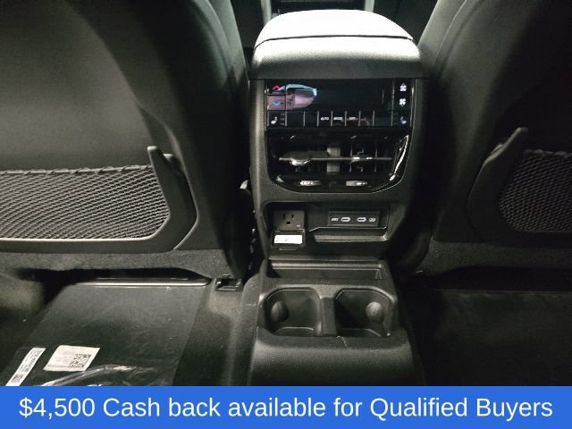 New 2026 Jeep Grand Cherokee L Limited w/ Trailer Tow Package AWD/4WD image 35
