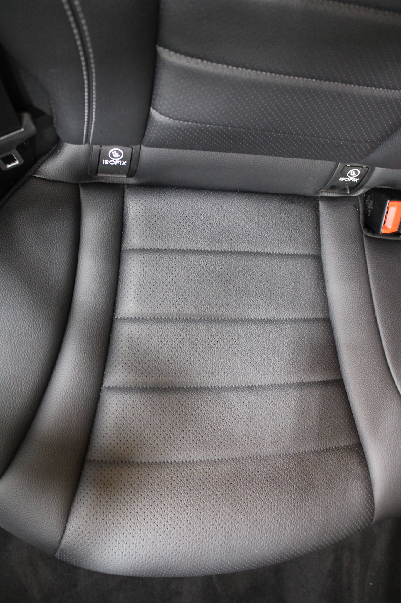Used 2021 Mercedes-Benz GLC 300 image 23