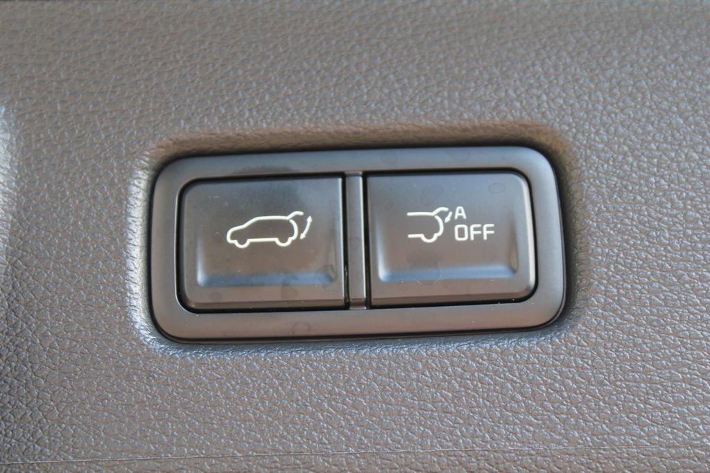 Used 2025 Kia Telluride S image 12