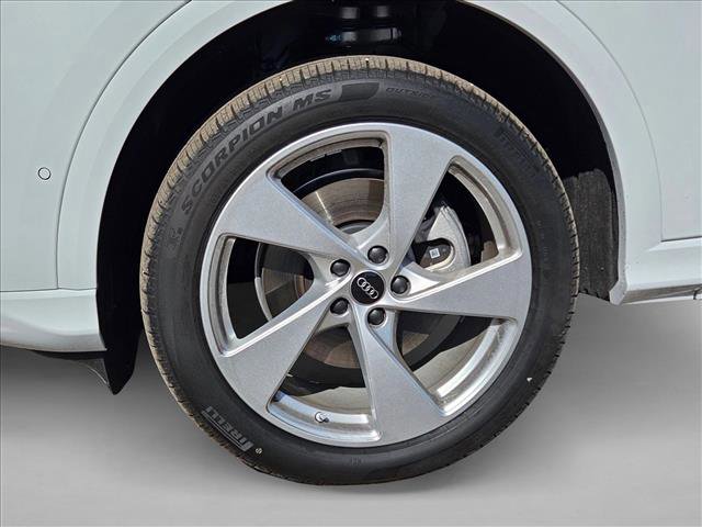 New 2025 Audi Q5 Premium Plus image 10