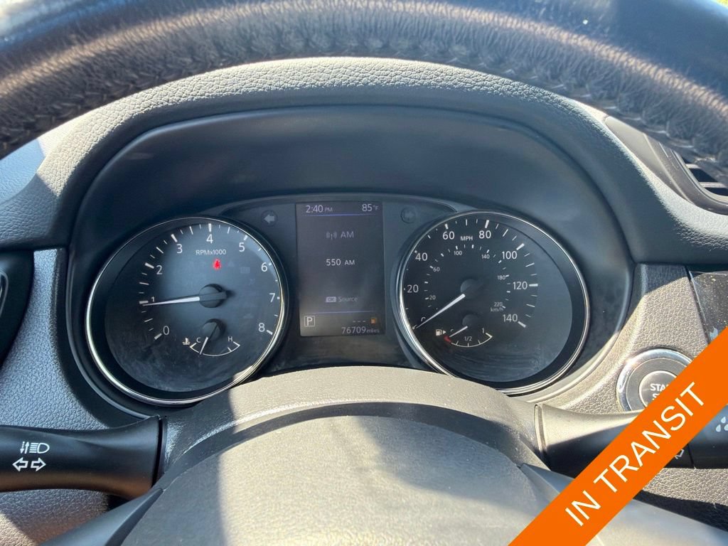 Used 2018 Nissan Rogue SV AWD/4WD image 24