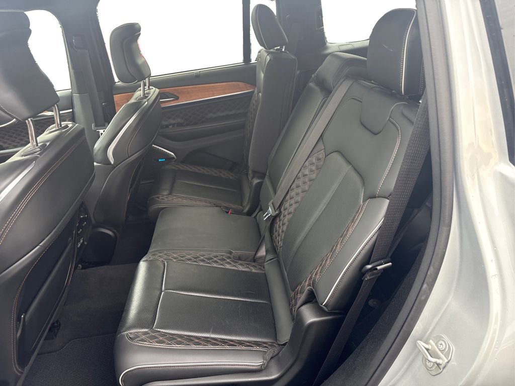 Used 2021 Jeep Grand Cherokee L Summit image 29