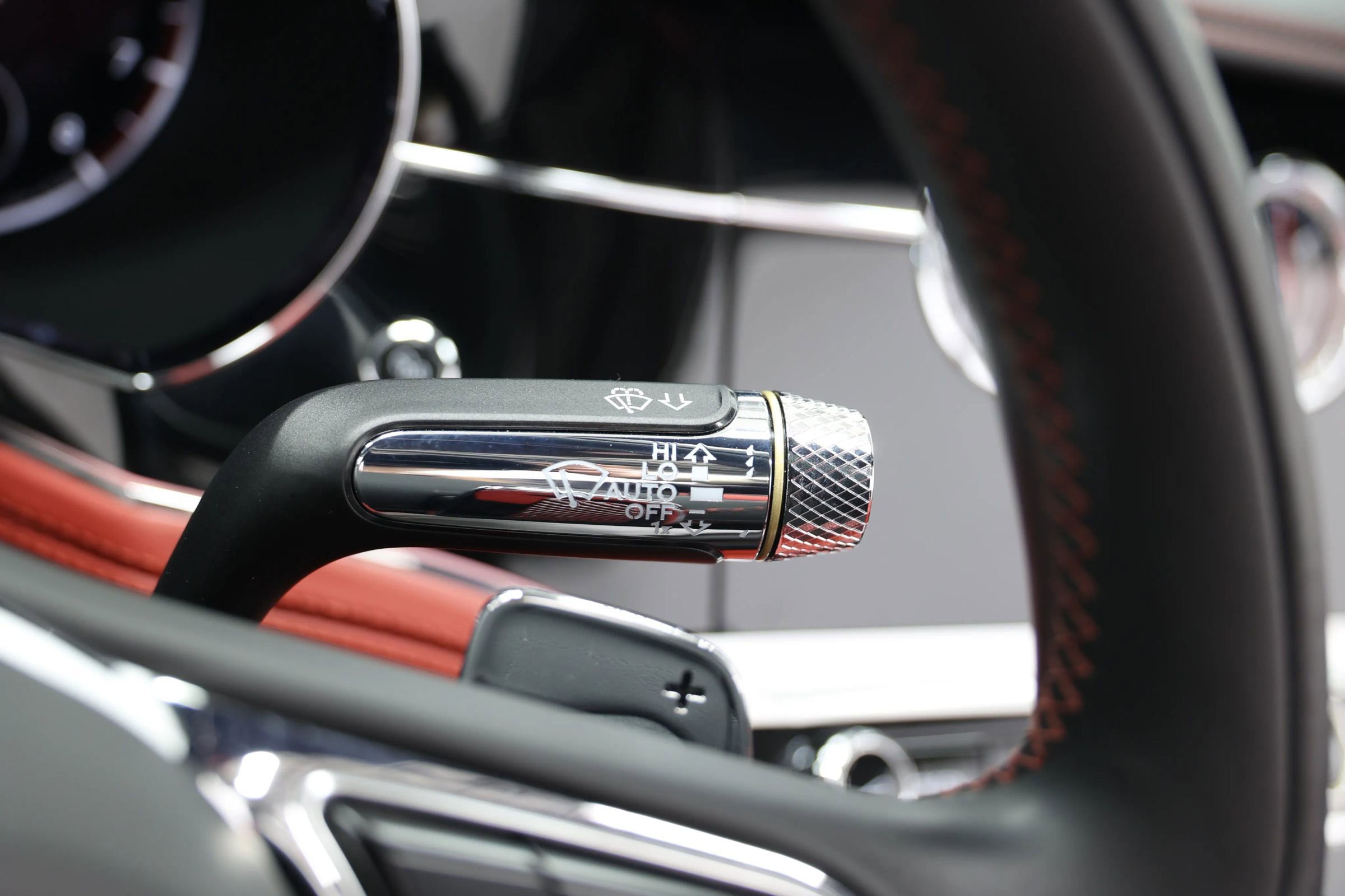 Used 2020 Bentley Continental GT V8 image 33