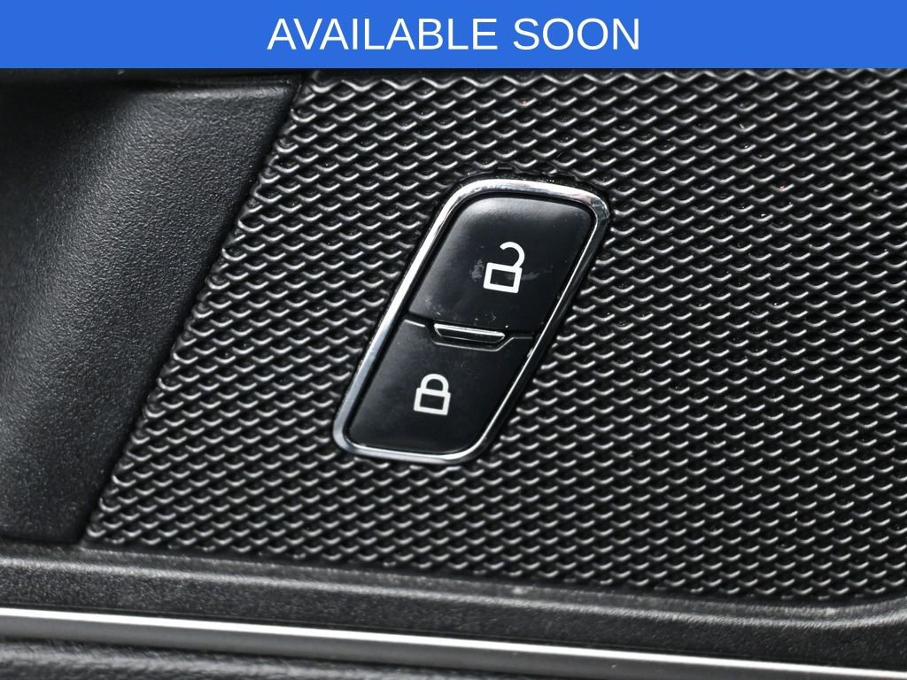 Used 2016 Ford Edge SEL w/ Equipment Group 201A image 7