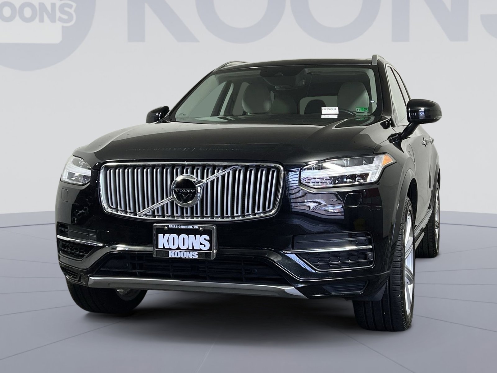 Used 2018 Volvo XC90 T8 Inscription w/ Convenience Package image 1