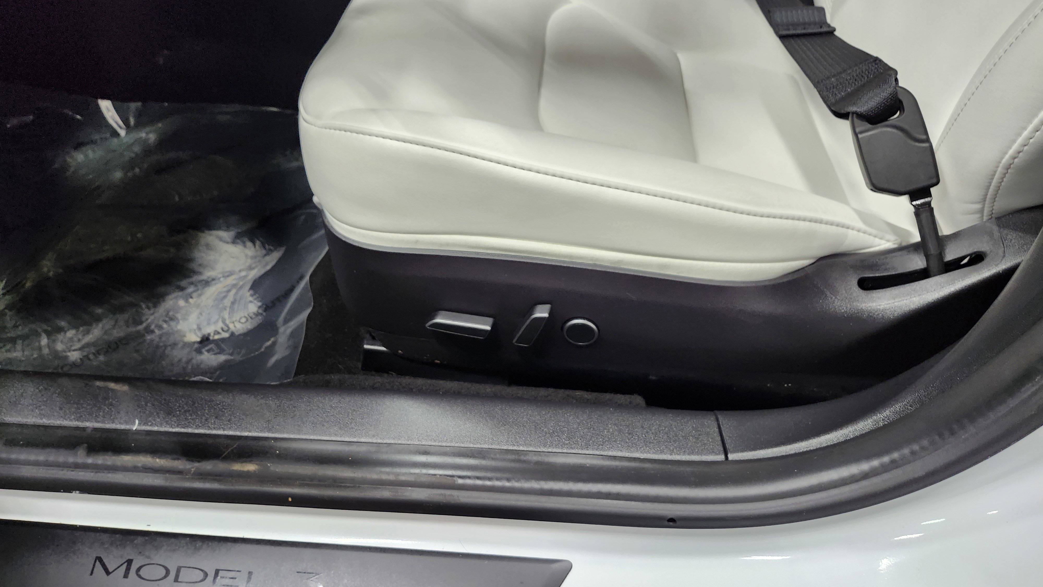 Used 2021 Tesla Model 3 Performance image 25